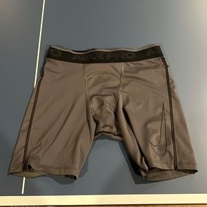 Mens Nike pro compression shorts